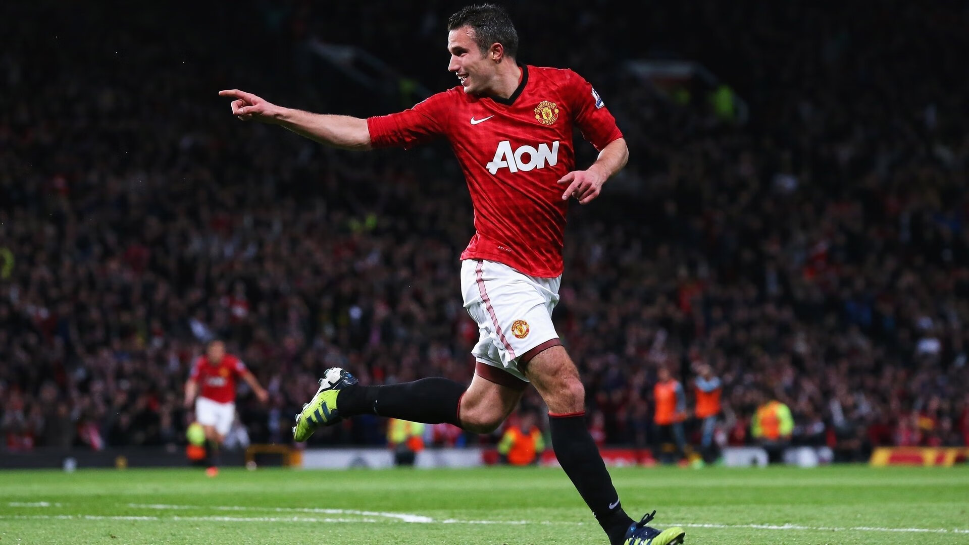 《英雄联盟》线上季后赛火热进行,赛场气氛高涨,lpl季后赛线下